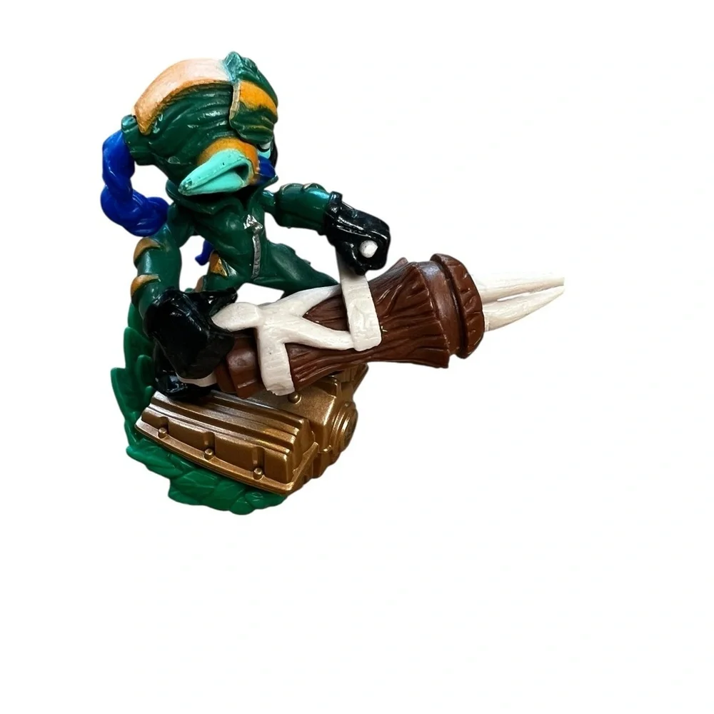 Super Shot Stealth Elf figure from the Skylanders SuperChargers game